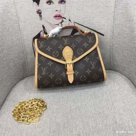 LV Bags 19B570320 0816